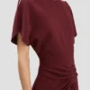 Bela Midi-Kleid in Burgunderrot Bela Midi-Kleid in Burgunderrot