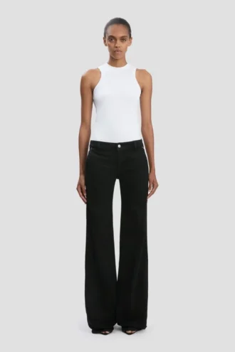 Gigi-Jeans in gewaschenem Schwarz