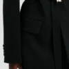 Taillierte Jacke mit Gürtel in Schwarz Taillierte Jacke mit Gürtel in Schwarz