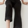 The Victoria Jeans in gewaschenem Schwarz