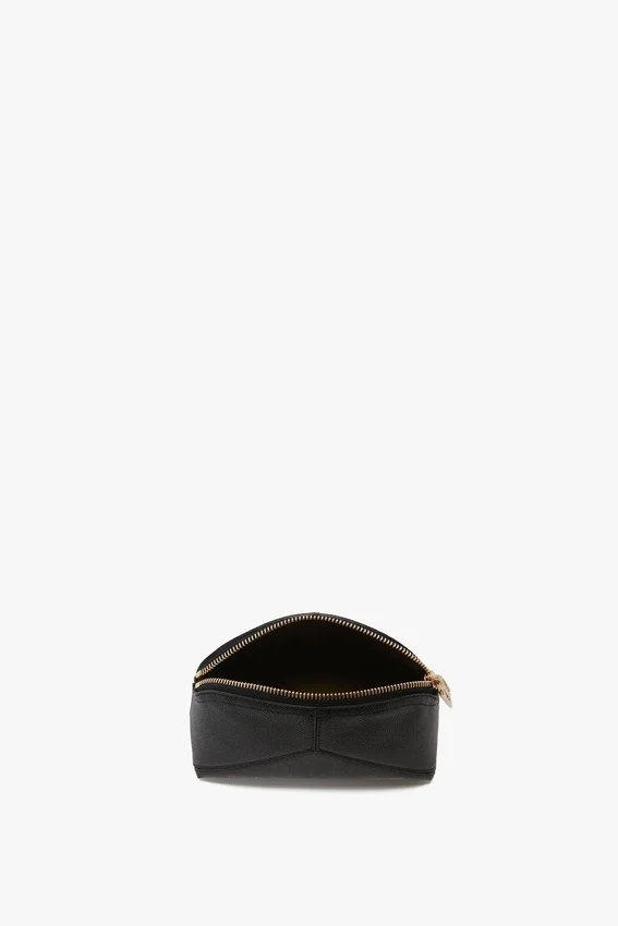The Victoria Mini-Reisetasche aus schwarzem Leder The Victoria Mini-Reisetasche aus schwarzem Leder