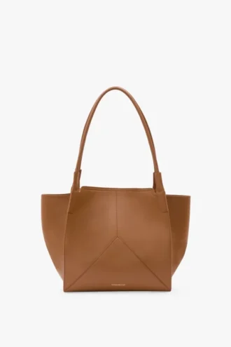 The Victoria-Tasche aus hellbraunem Leder