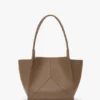 The Victoria-Tasche aus taubengrauem Leder