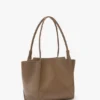 The Victoria-Tasche aus taubengrauem Leder