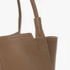 The Victoria-Tasche aus taubengrauem Leder
