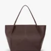 The Victoria Travel Tote Bag aus burgunderrotem Leder