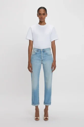 Victoria-Jeans in hellblauer Waschung