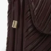 Weiche Dorian-Tasche aus burgunderrotem, plissiertem Leder Weiche Dorian-Tasche aus burgunderrotem, plissiertem Leder